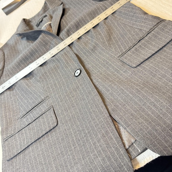 Talbots Blazer Womens Size 10 Gray Wool Blend Pinstripe One Button Jacket Office - Picture 10 of 12
